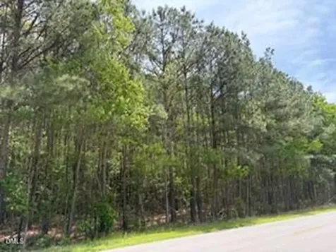 6901 Us Hwy 701 S Four Oaks NC 27524