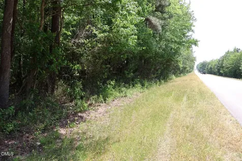 6901 Us Hwy 701 S Four Oaks NC 27524