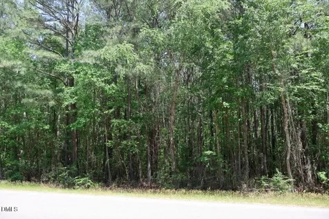 6901 Us Hwy 701 S Four Oaks NC 27524