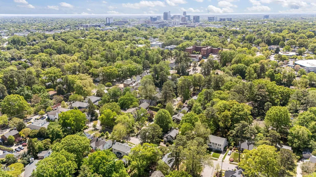 1712 Arlington Street Raleigh NC 27608