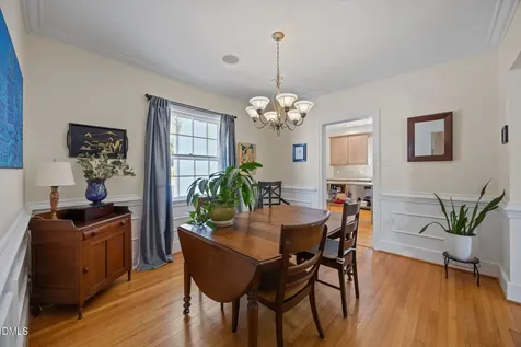 1712 Arlington Street Raleigh NC 27608