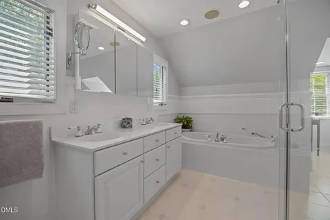 1712 Arlington Street Raleigh NC 27608