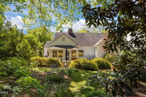 1712 Arlington Street Raleigh NC 27608