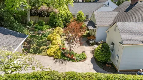 1712 Arlington Street Raleigh NC 27608