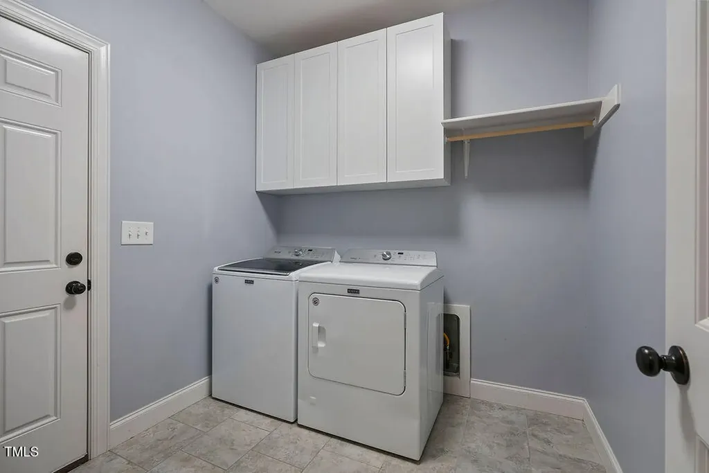 1124 Armsleigh Court Raleigh NC 27603