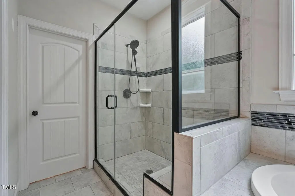 1124 Armsleigh Court Raleigh NC 27603