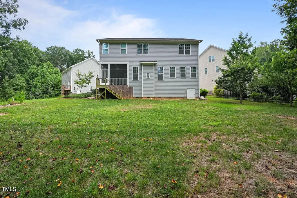 1124 Armsleigh Court Raleigh NC 27603