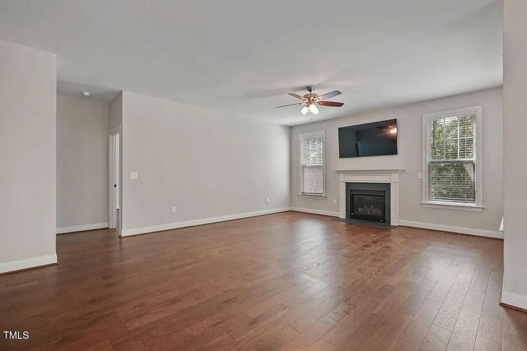 1124 Armsleigh Court Raleigh NC 27603