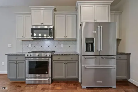 1124 Armsleigh Court Raleigh NC 27603