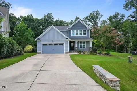 1124 Armsleigh Court Raleigh NC 27603