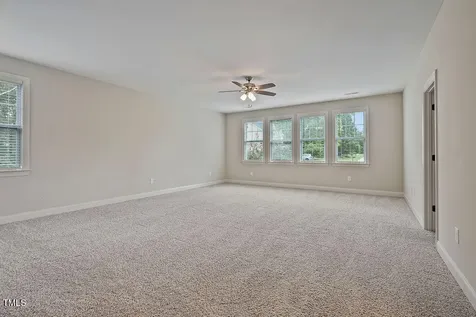 1124 Armsleigh Court Raleigh NC 27603