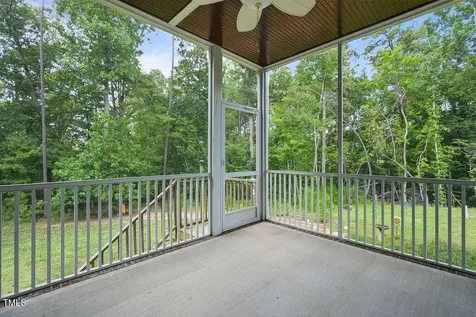 1124 Armsleigh Court Raleigh NC 27603