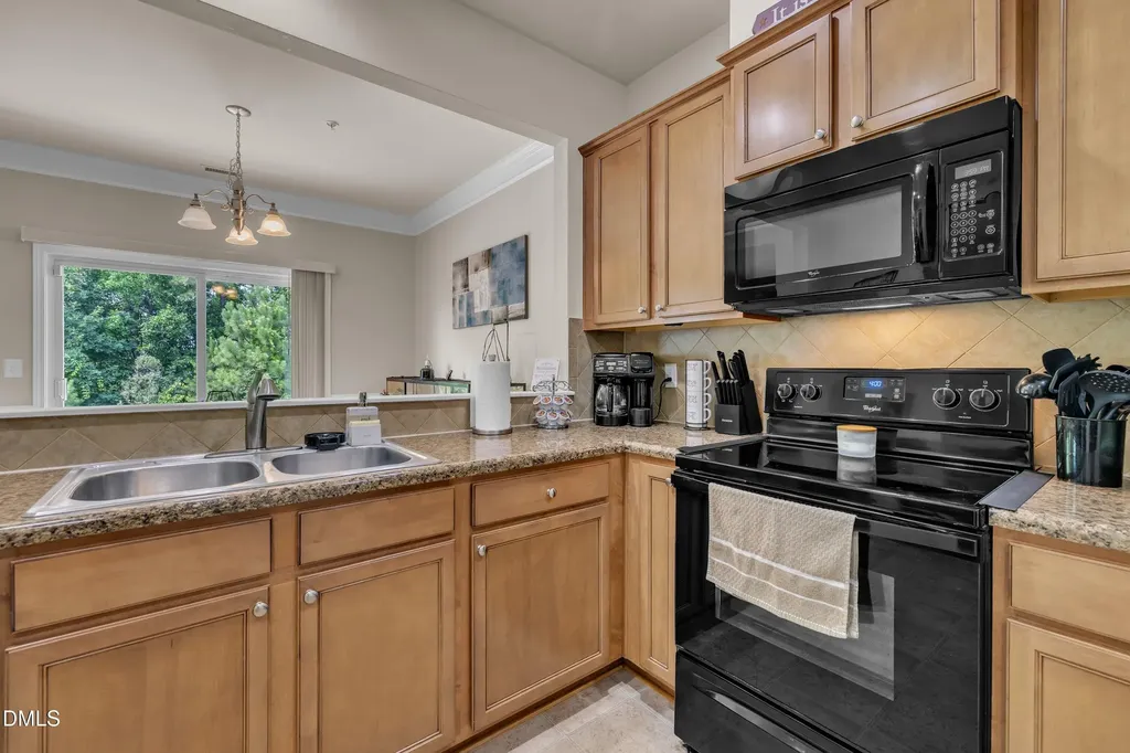 8111 Yaxley Hall Drive Raleigh NC 27616