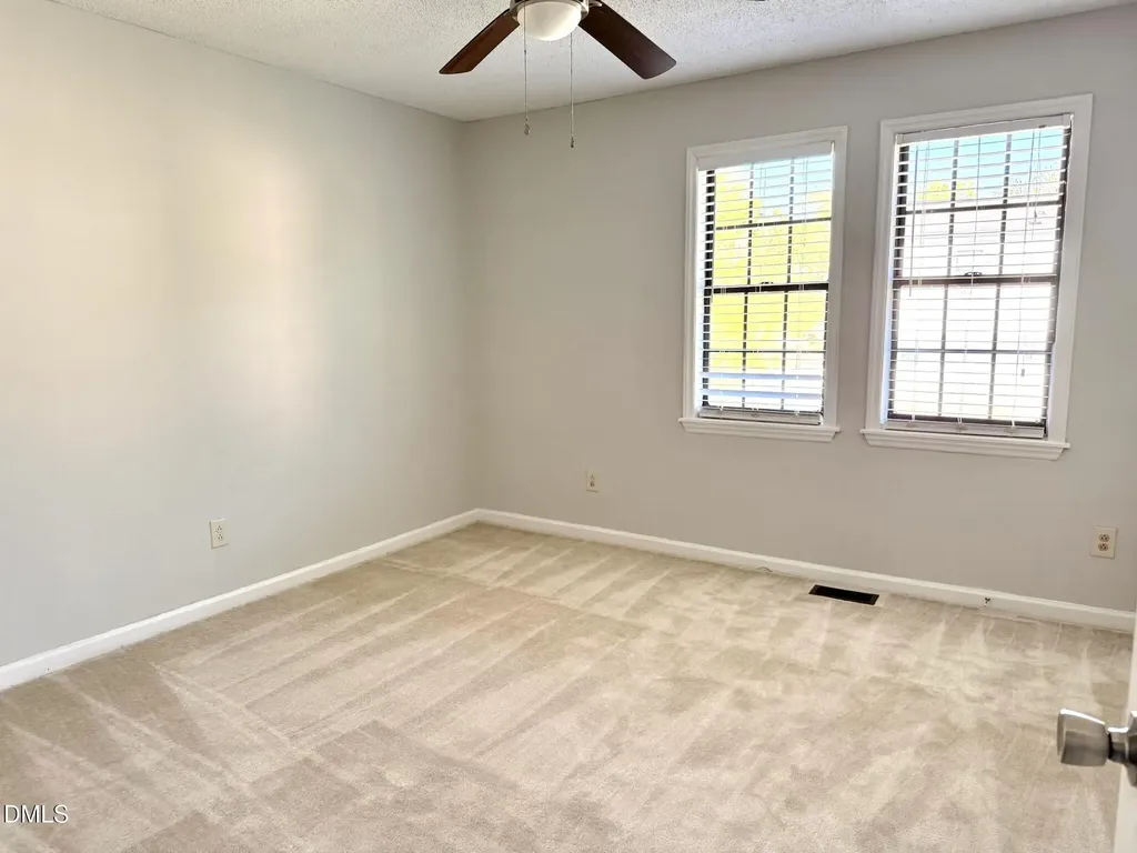 8253 Merriweather Circle Raleigh NC 27616