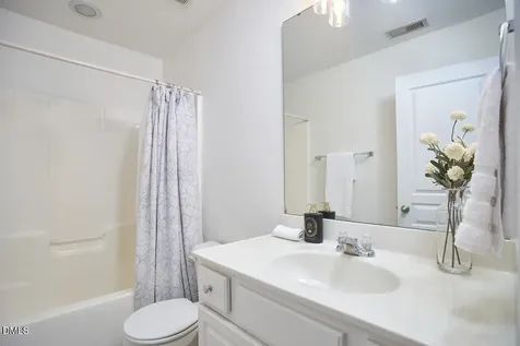 3707 Ramblewood Avenue Durham NC 27713