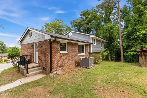 2308 Blacklan Circle Raleigh NC 27610