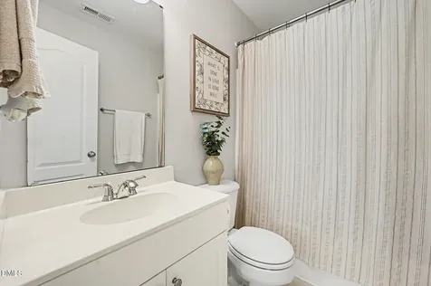 517 Village Loop Drive Apex NC 27502