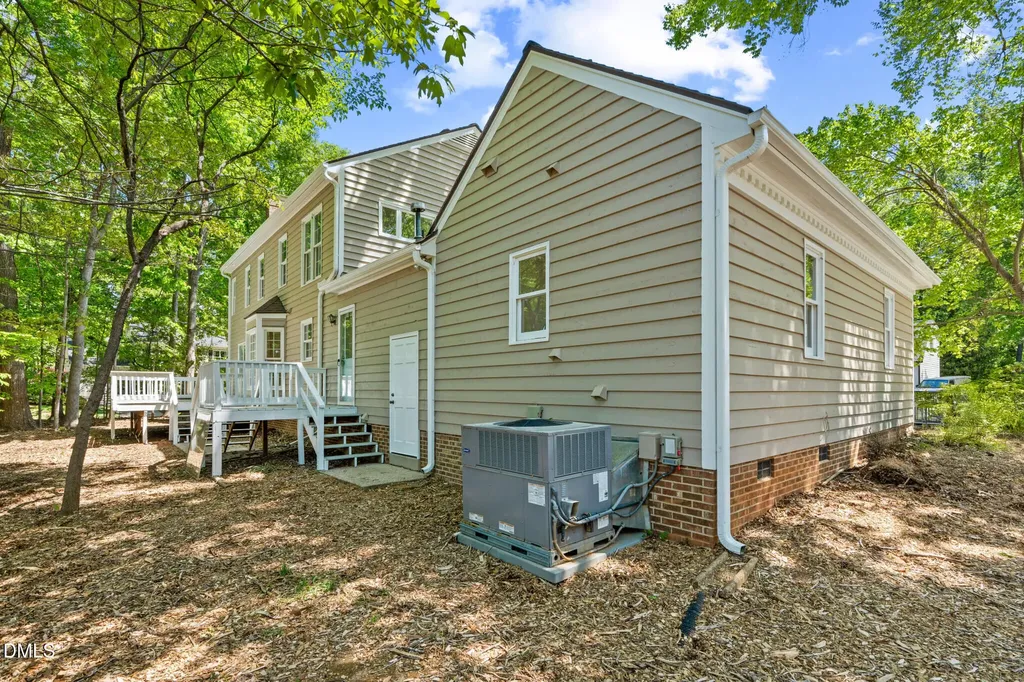 4413 Densmore Place Raleigh NC 27612