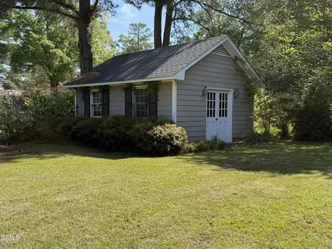 907 Chestnut Drive Smithfield NC 27577