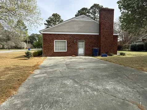 907 Chestnut Drive Smithfield NC 27577