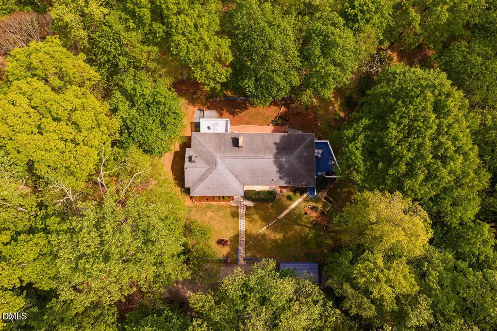 31 Mt Bolus Road Chapel Hill NC 27514