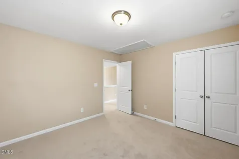 108 Glenview Lane Durham NC 27703
