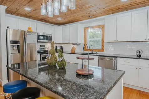 3244 Maple Avenue Burlington NC 27215