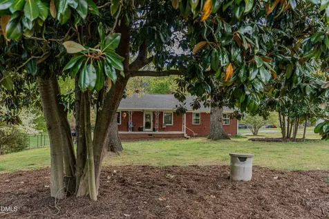 3244 Maple Avenue Burlington NC 27215