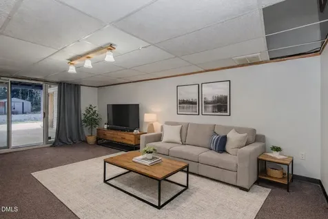 3244 Maple Avenue Burlington NC 27215