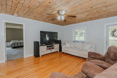 3244 Maple Avenue Burlington NC 27215