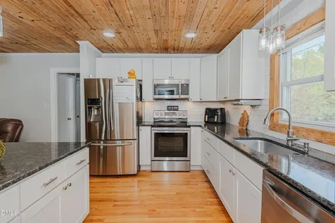 3244 Maple Avenue Burlington NC 27215