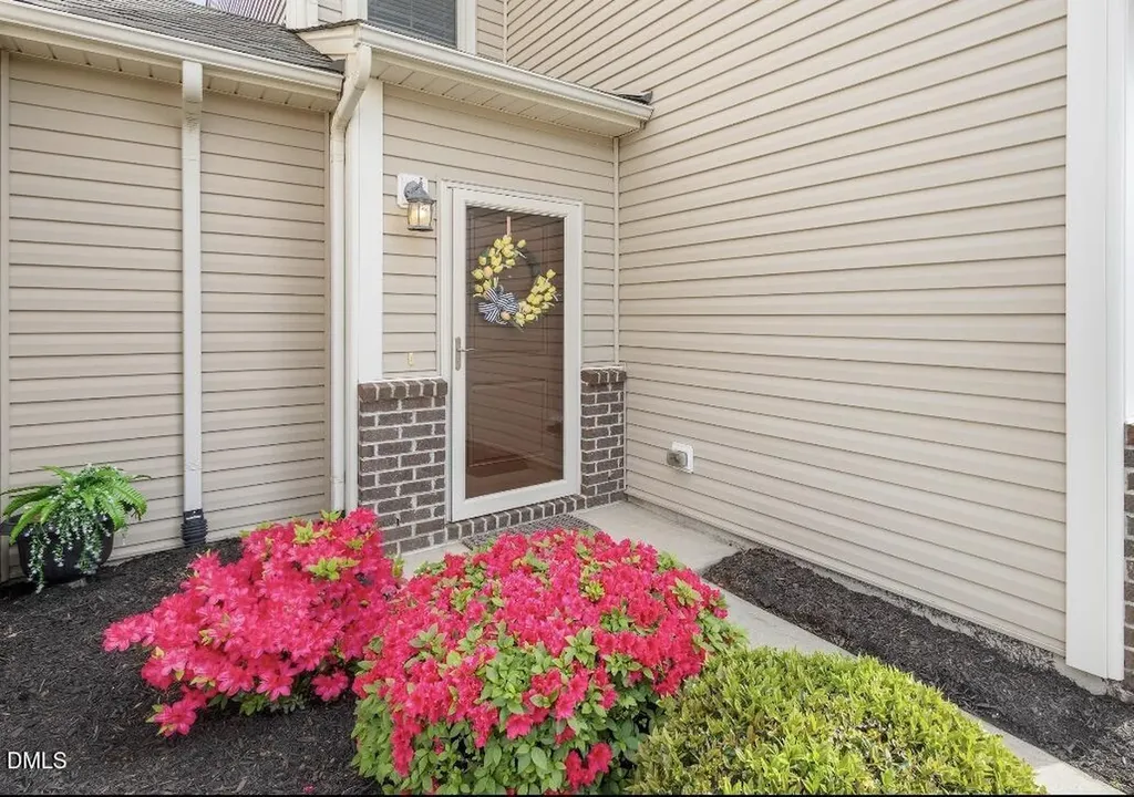 204 Old Castle Drive Morrisville NC 27560