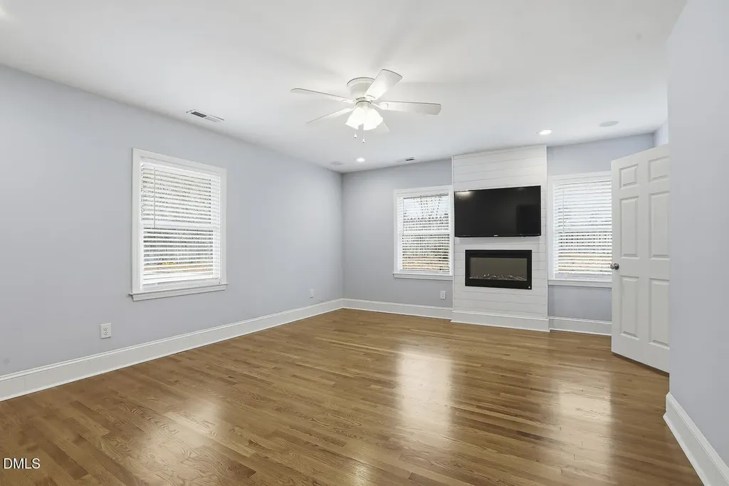 100 W Lakeside Drive Fuquay Varina NC 27526