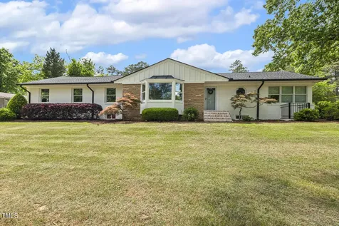 100 W Lakeside Drive Fuquay Varina NC 27526