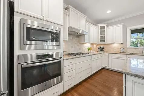 528 Bosworth Place Cary NC 27519