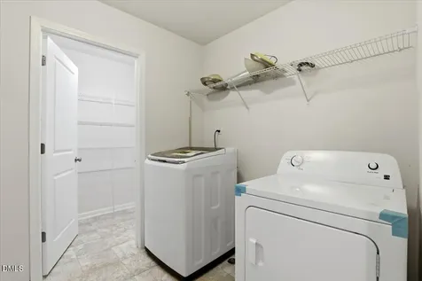 814 Bristol Bridge Drive Cary NC 27519