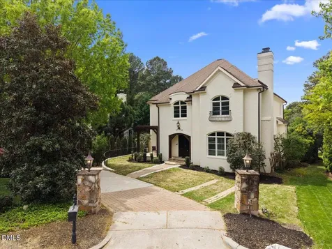 3313 Darien Drive Raleigh NC 27607