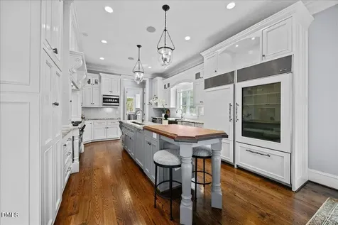 3313 Darien Drive Raleigh NC 27607