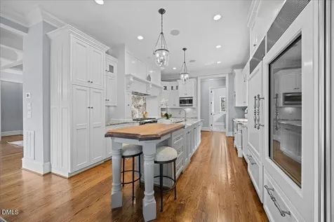 3313 Darien Drive Raleigh NC 27607