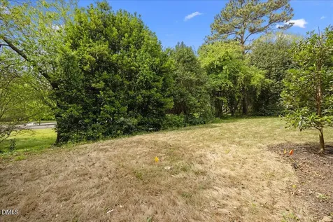 3313 Darien Drive Raleigh NC 27607