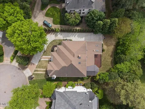 3313 Darien Drive Raleigh NC 27607