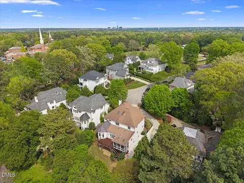 3313 Darien Drive Raleigh NC 27607