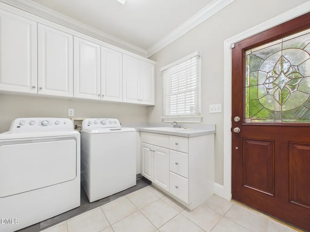 5404 Turtlehead Court Holly Springs NC 27540