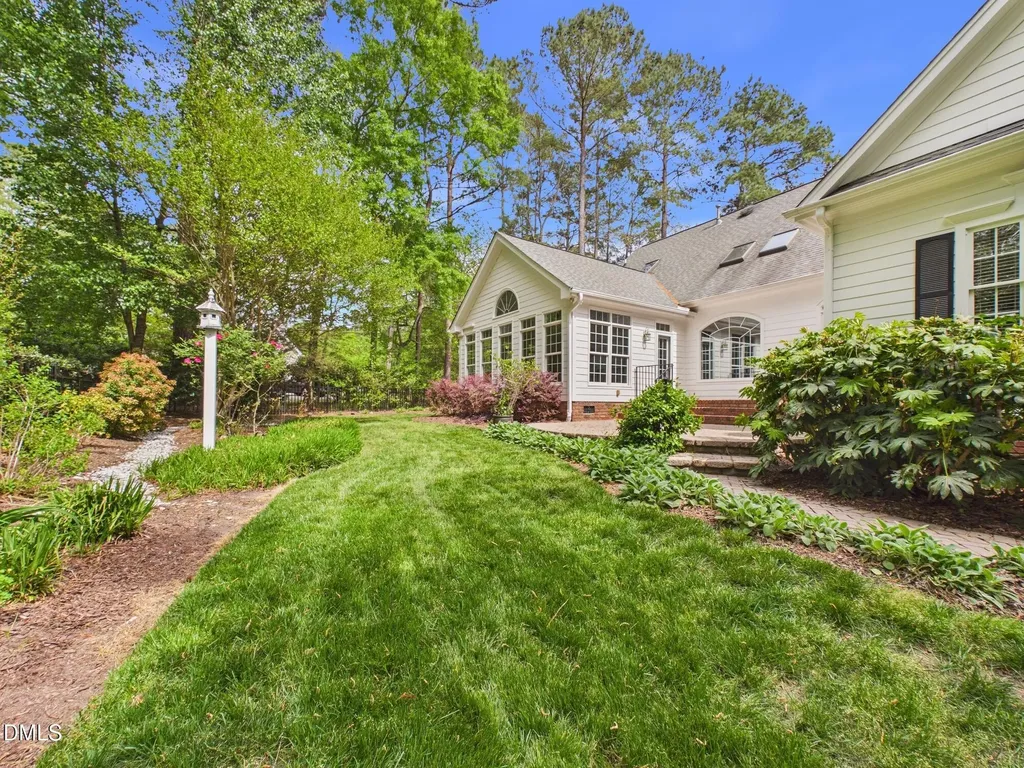 5404 Turtlehead Court Holly Springs NC 27540