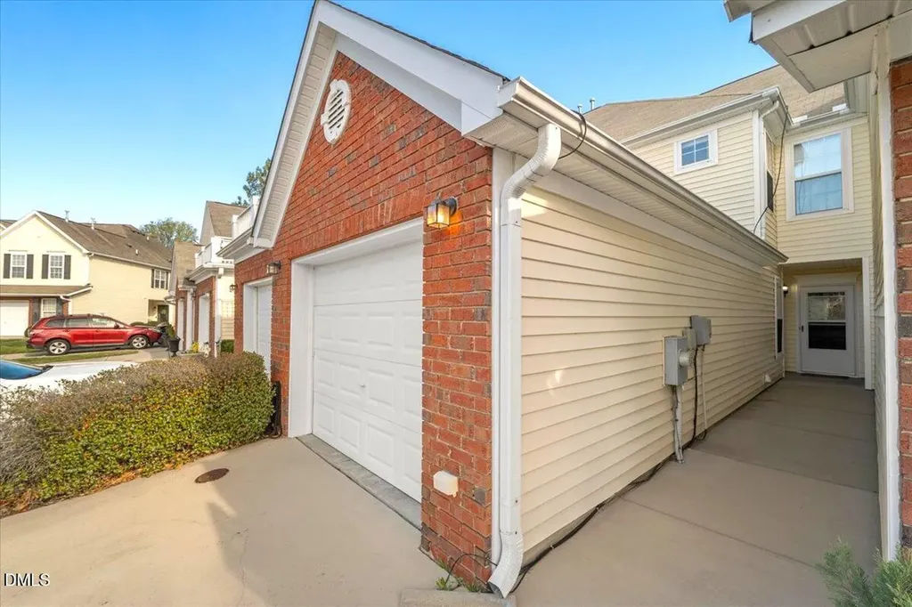 2621 Hamlet Green Drive Raleigh NC 27614