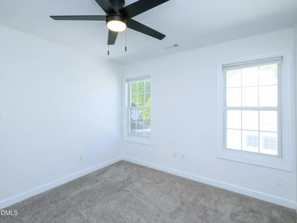 8613 Clivedon Drive Raleigh NC 27615