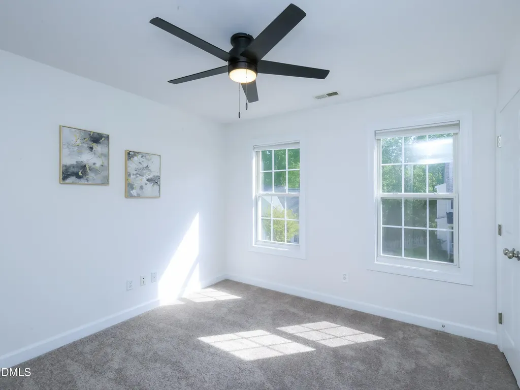 8613 Clivedon Drive Raleigh NC 27615