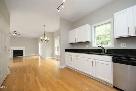 109 Queen Ferry Court Durham NC 27712