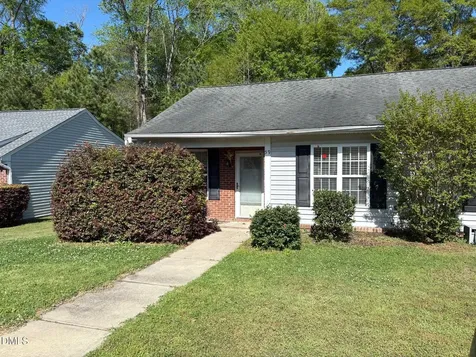 59 N Sussex Drive Smithfield NC 27577