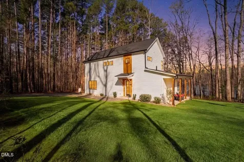 401 Oakwood Lane Roxboro NC 27574